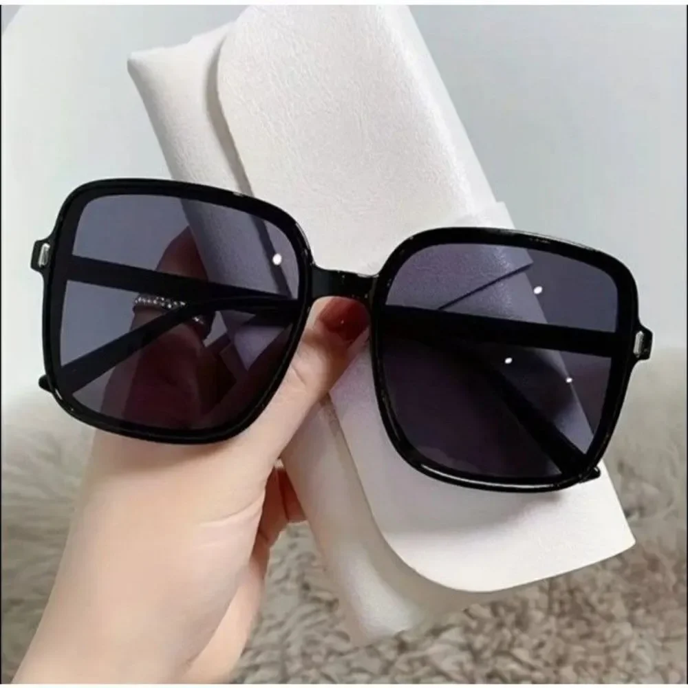Ladies OVERSIZED LUXURY STYLE SUNGLASSES
